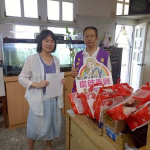 LINE_ALBUM_1141002~訪視梗枋國小清寒學童_251010_1