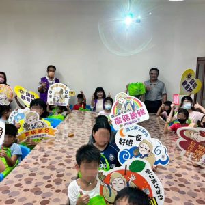 LINE_ALBUM_1141016~訪視大湖國小清寒學童_251021_4