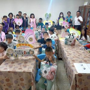 LINE_ALBUM_115423~訪視大湖國小清寒學童_260502_43